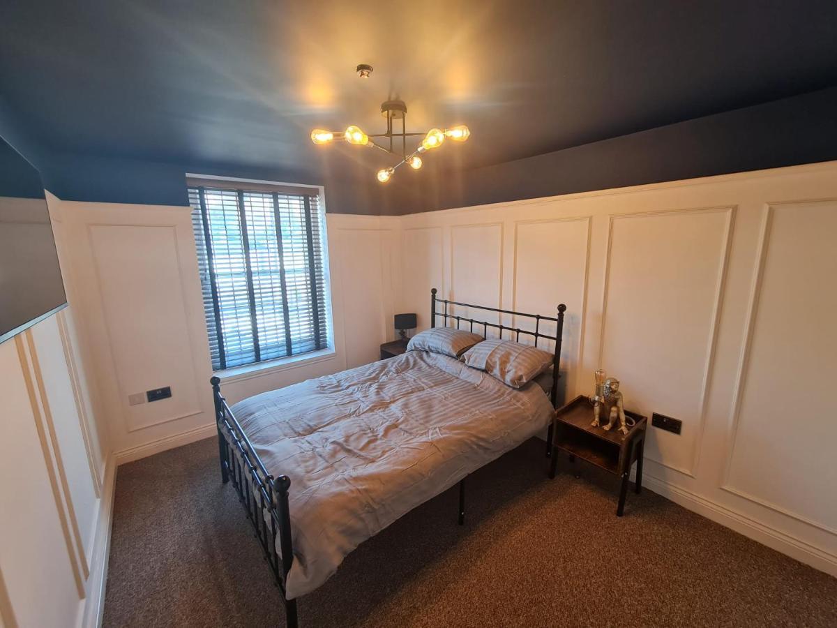 Lombard House - Boutique Hotel By Tifa Stays Swansea Bagian luar foto